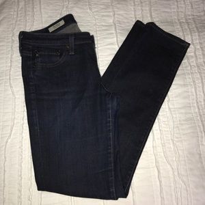 AG Stevie straight size 28 EUC